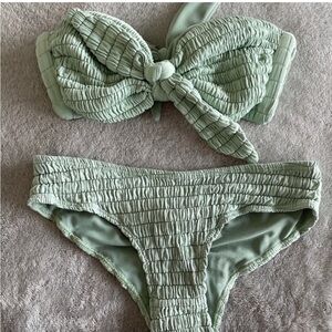 MONTCE pistache scrunch bikini bottom size XS